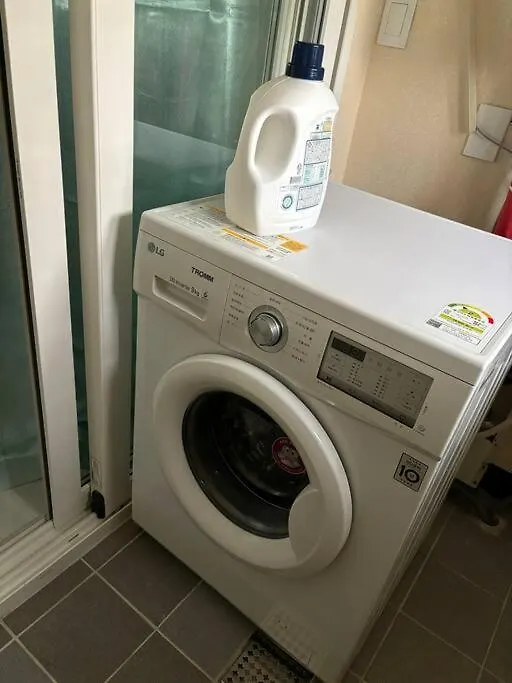Nearby Subway, 2 Bedroom Big House Séoul Appartement
