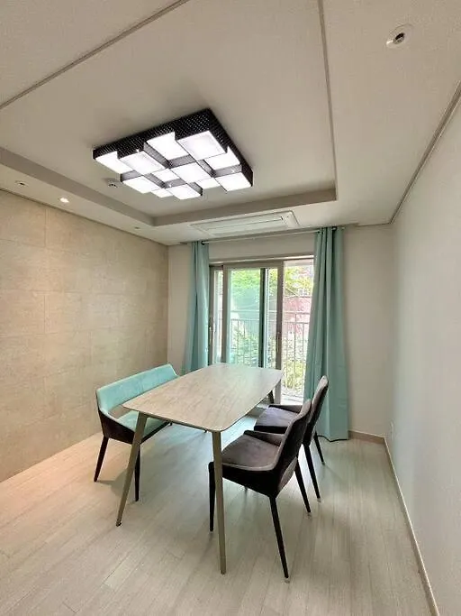 Nearby Subway, 2 Bedroom Big House Séoul Corée du Sud